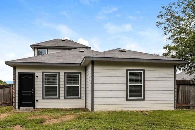 12469 Lake Conroe Hills Drive, Willis, TX 77318