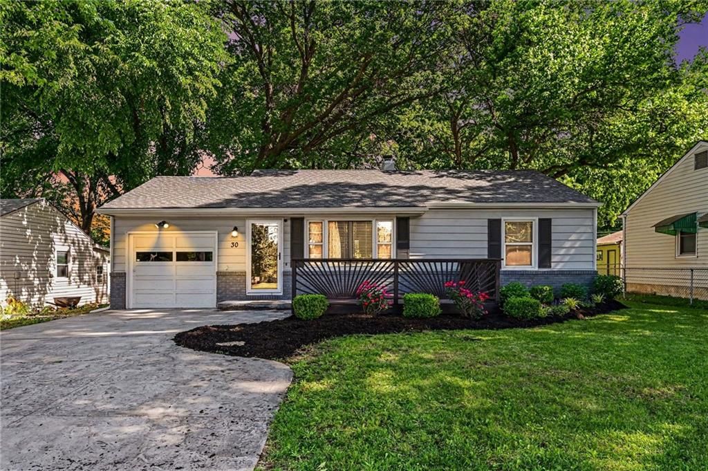 30 S Village Drive, Liberty, MO 64068