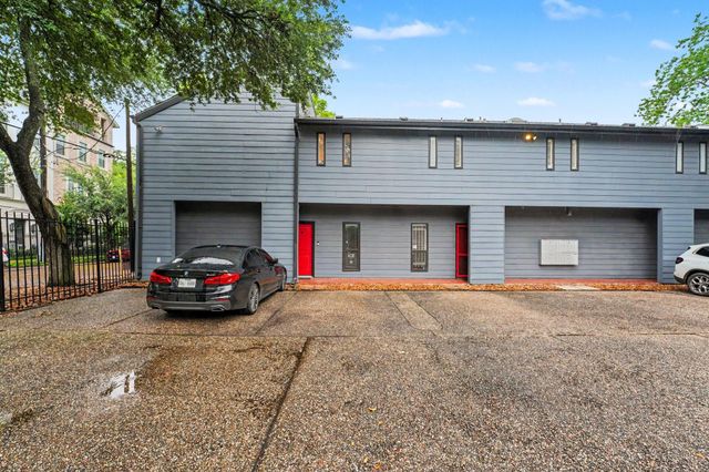 2100 Commonwealth Street M, Houston, TX 77006