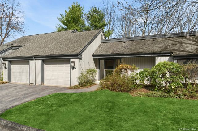 342 Heritage Hills B, Somers, NY 10589