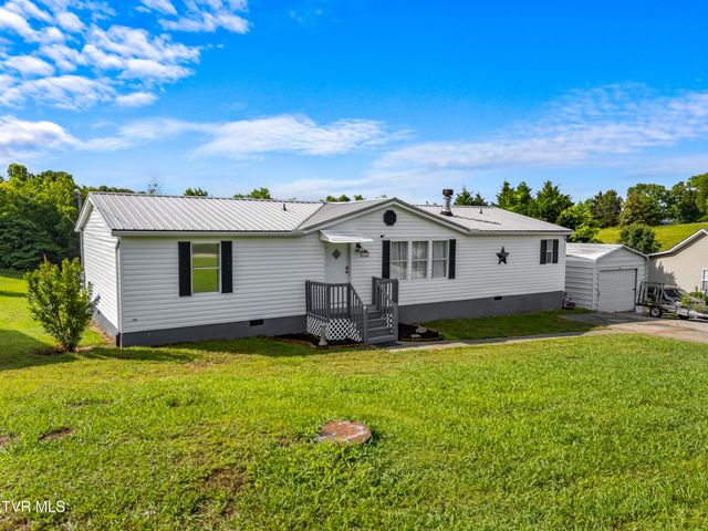 753 North Country Lane, Kodak, TN 37764