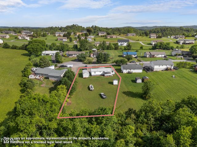 753 North Country Lane, Kodak, TN 37764
