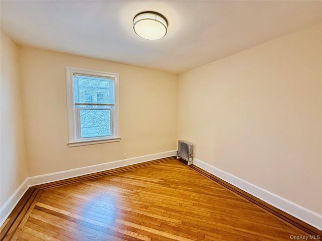 1813 Willow Lane, Bronx, NY 10461