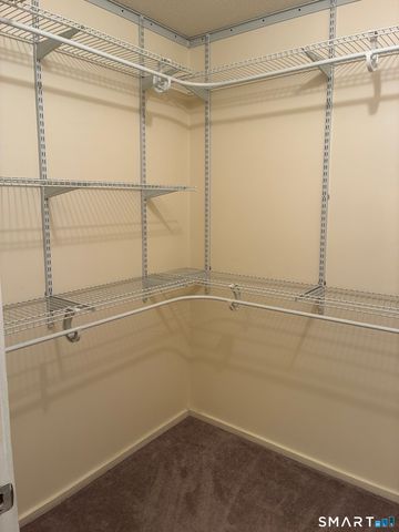 14 Brookview Circle, Canton, CT 06019