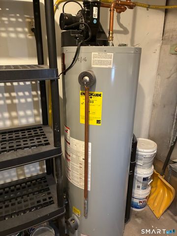 14 Brookview Circle, Canton, CT 06019