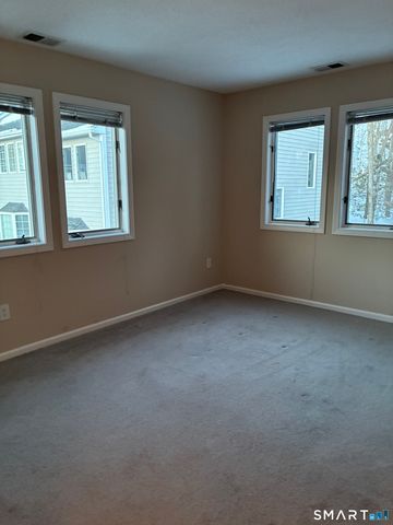 14 Brookview Circle, Canton, CT 06019