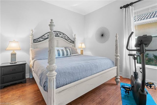 6977 Bent Grass DR, Naples, FL 34113