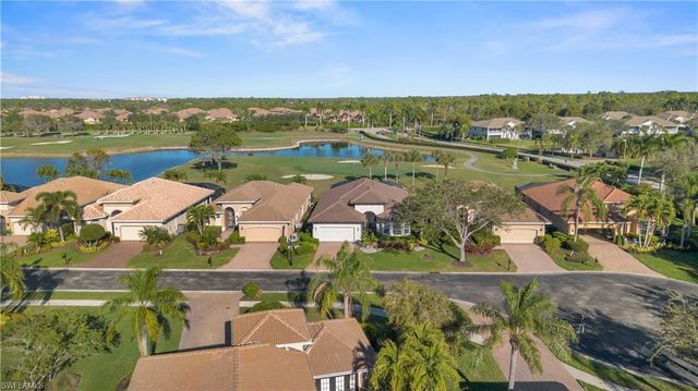 6977 Bent Grass DR, Naples, FL 34113