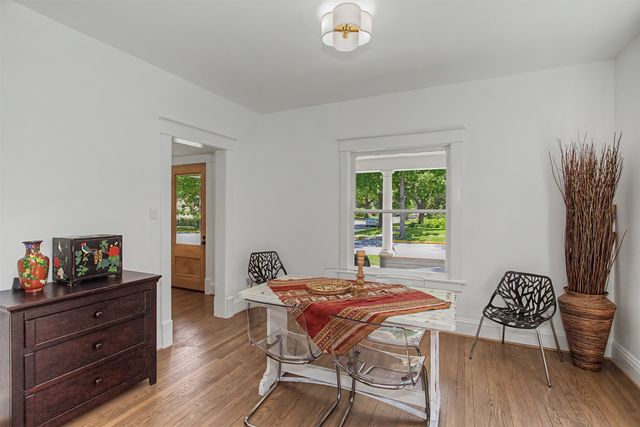 721 Douglas Avenue, Ames, IA 50010