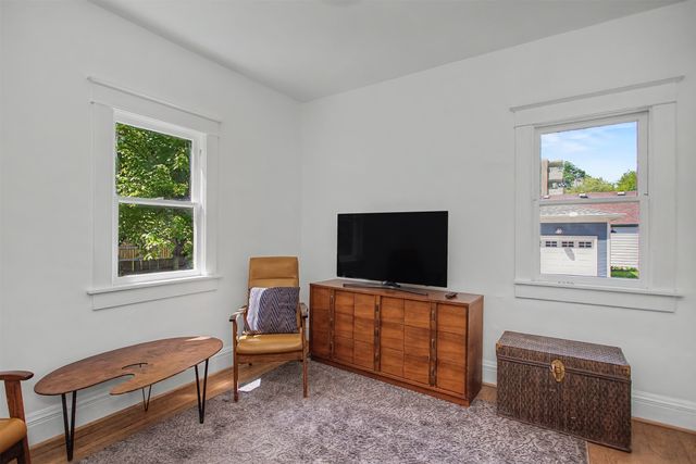 721 Douglas Avenue, Ames, IA 50010
