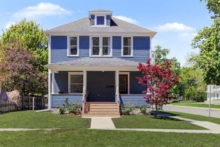 721 Douglas Avenue, Ames, IA 50010
