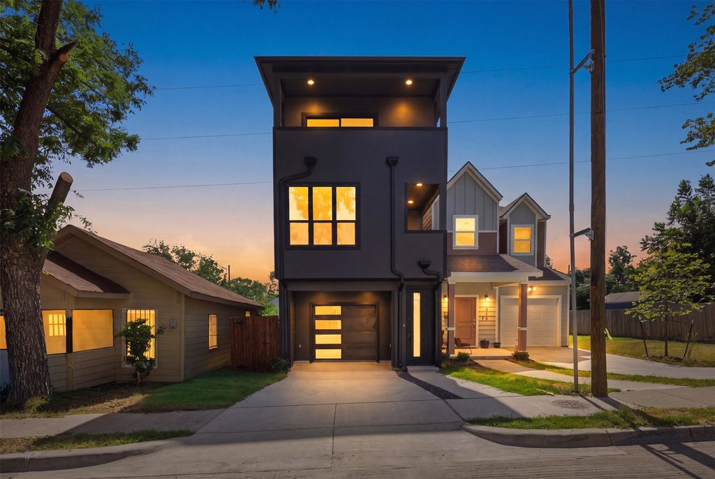 340 N Moore Street, Dallas, TX 75203