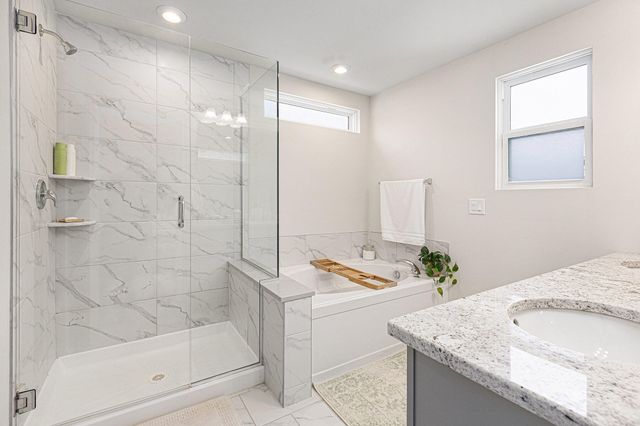 2857 Fairgrove Crescent, Ann Arbor, MI 48108