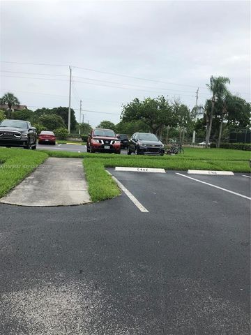 301 SW 135th Avenue 402C, Pembroke Pines, FL 33027