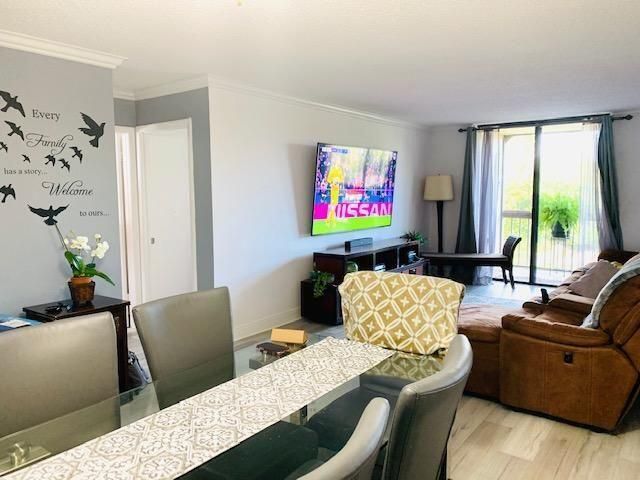 737 SE 1st Way 306, Deerfield Beach, FL 33441