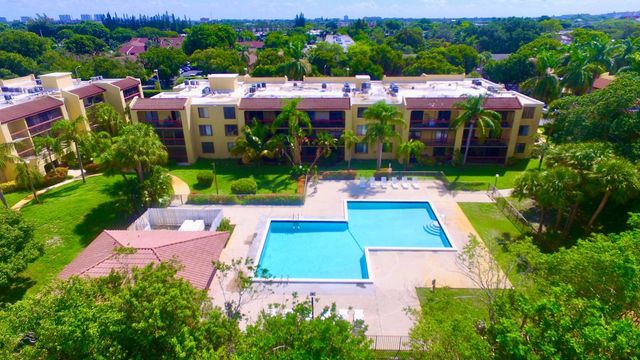 737 SE 1st Way 306, Deerfield Beach, FL 33441