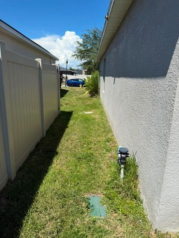 16513 MYRTLE SAND DRIVE, Wimauma, FL 33598
