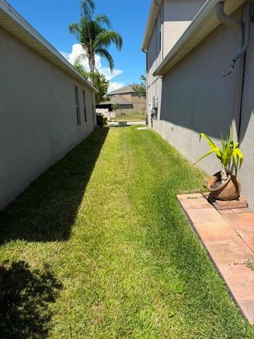 16513 MYRTLE SAND DRIVE, Wimauma, FL 33598