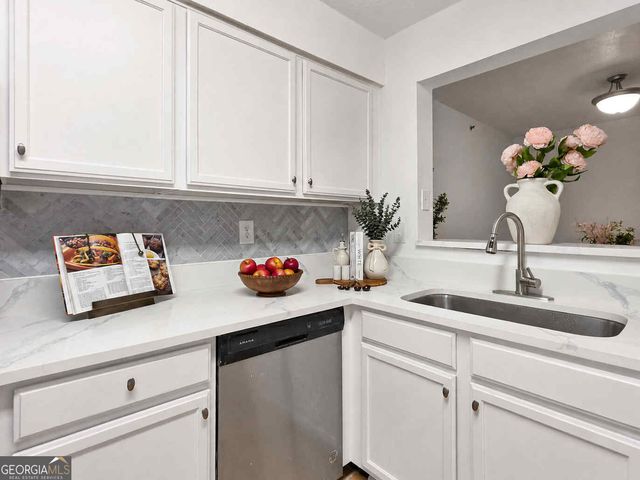 3940 Riverlook Parkway SE 203, Marietta, GA 30067