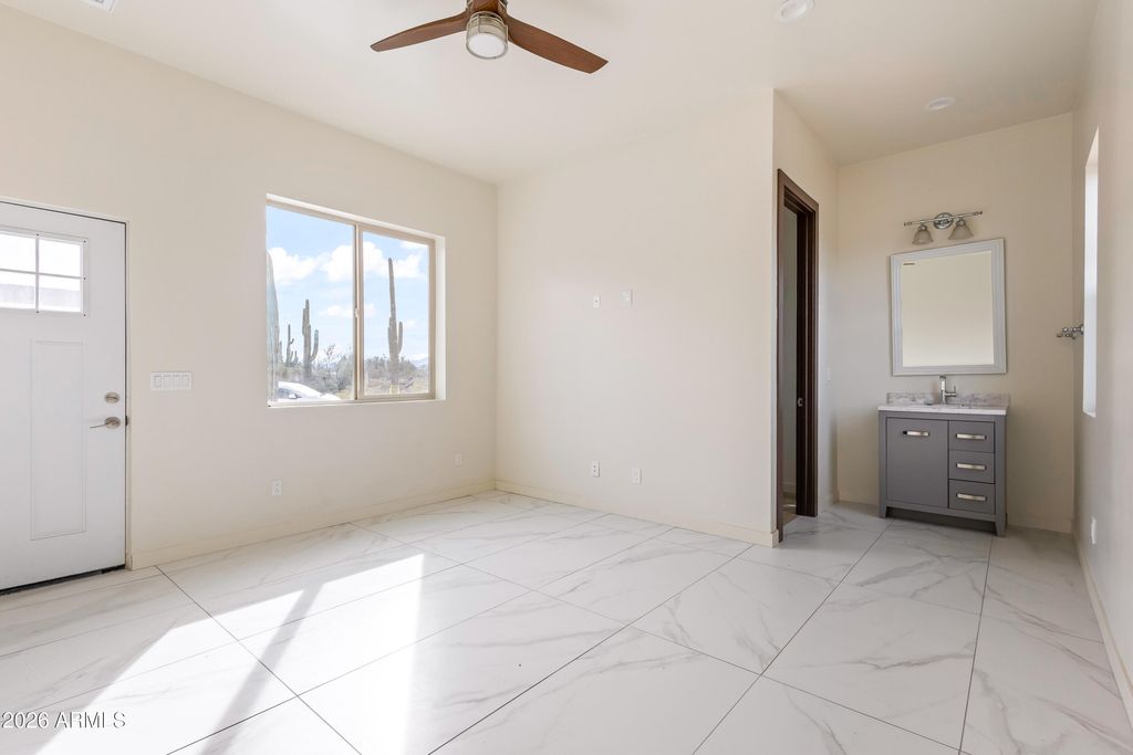 Image 29 of property listing at 17021 E LOWDEN Road, Rio Verde, AZ 85263