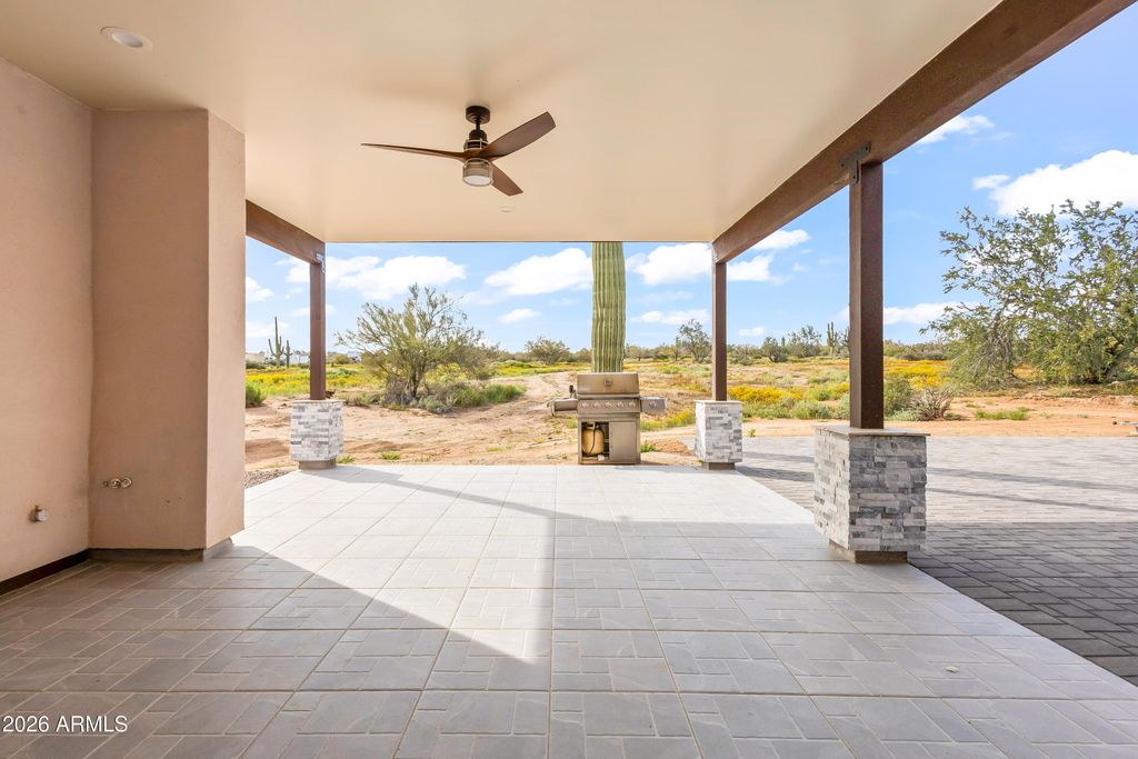 Image 32 of property listing at 17021 E LOWDEN Road, Rio Verde, AZ 85263