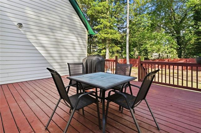 664 Sugar Creek Trail SE, Conyers, GA 30094