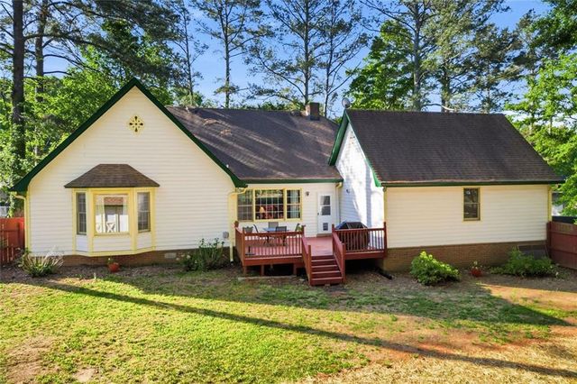 664 Sugar Creek Trail SE, Conyers, GA 30094