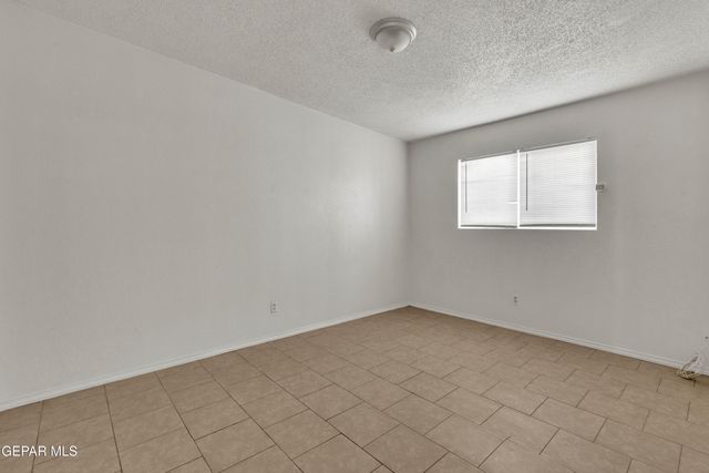 2812 Van Buren Avenue A, El Paso, TX 79930