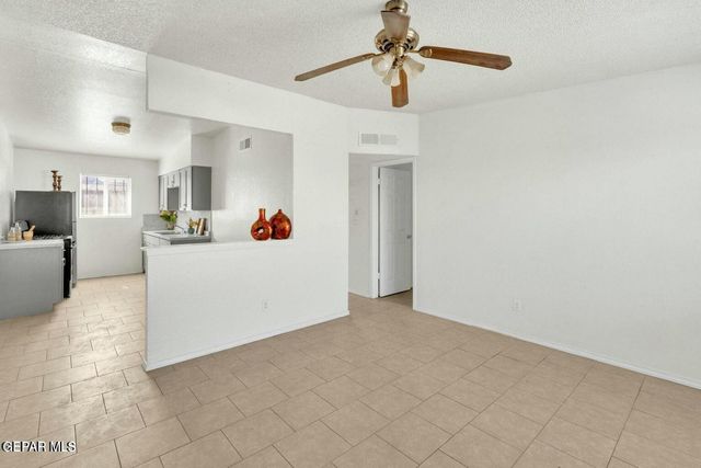 2812 Van Buren Avenue A, El Paso, TX 79930