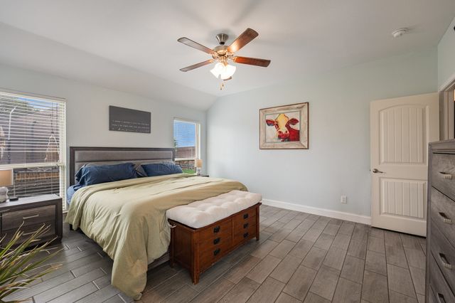 907 Hidden Creek Drive, Royse City, TX 75189