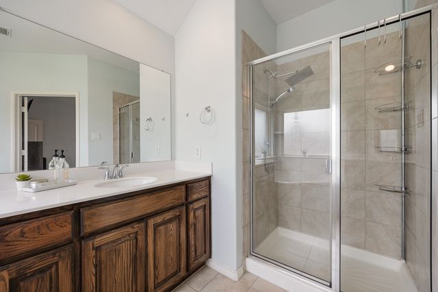 907 Hidden Creek Drive, Royse City, TX 75189