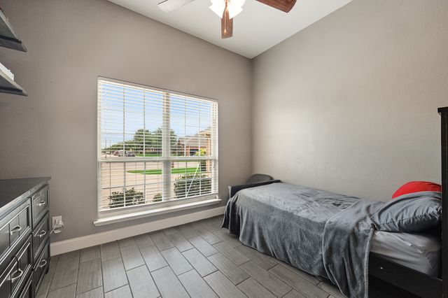907 Hidden Creek Drive, Royse City, TX 75189