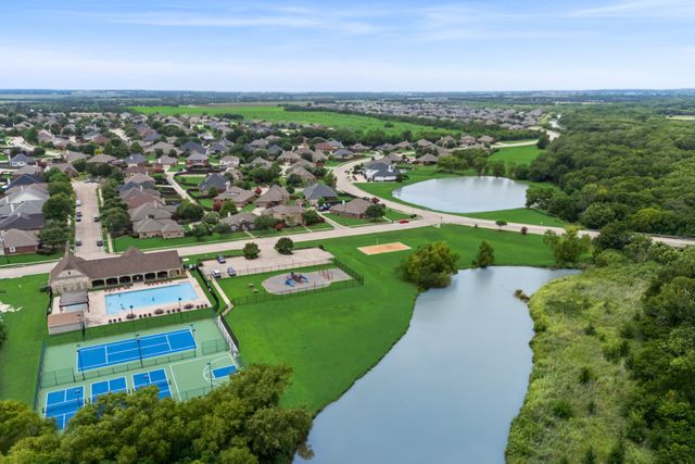 907 Hidden Creek Drive, Royse City, TX 75189