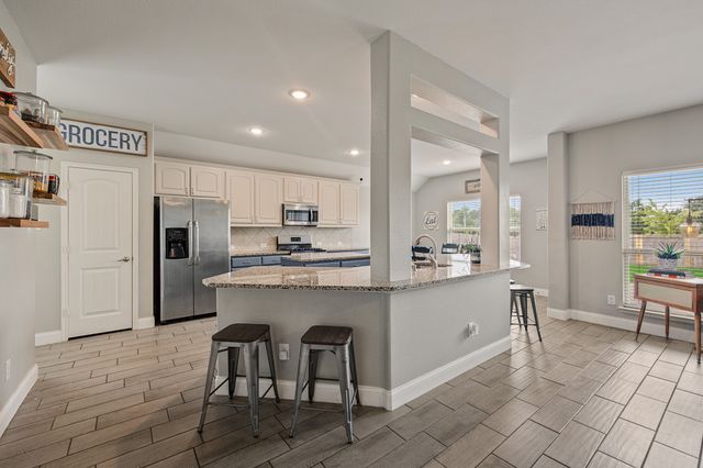 907 Hidden Creek Drive, Royse City, TX 75189