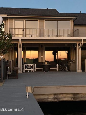 92 Breakers Lane Lane, Ridgeland, MS 39157