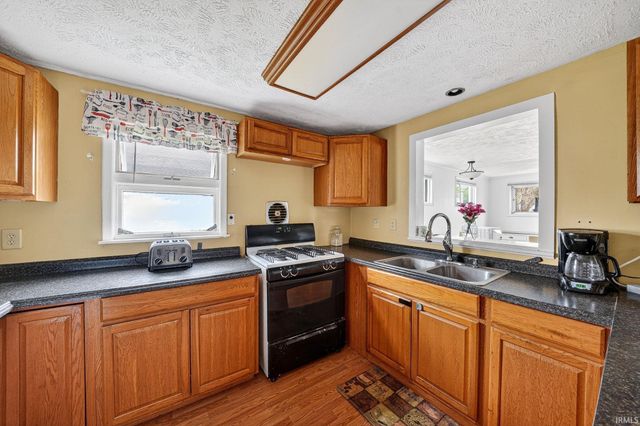 1820 Nash Street, South Bend, IN 46613