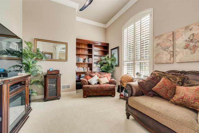 695 Shores Boulevard, Rockwall, TX 75087