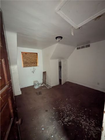 507 Center St., E Pittsburgh, PA 15112