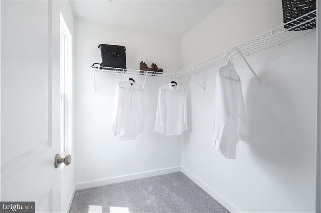 283 VALOR LANE, Martinsburg, WV 25405