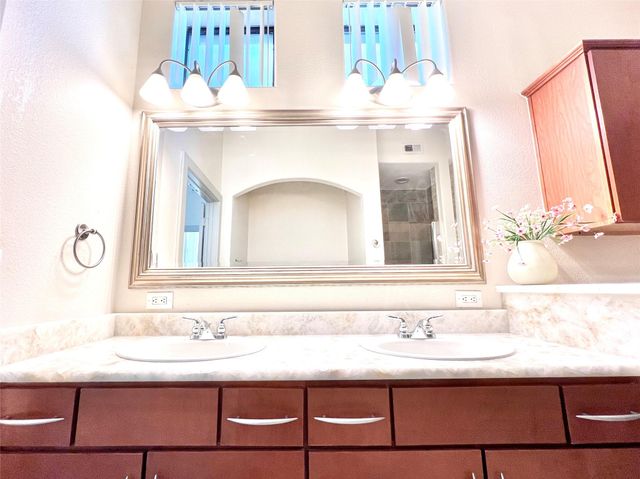 1901 Post Oak Boulevard 1508, Houston, TX 77056