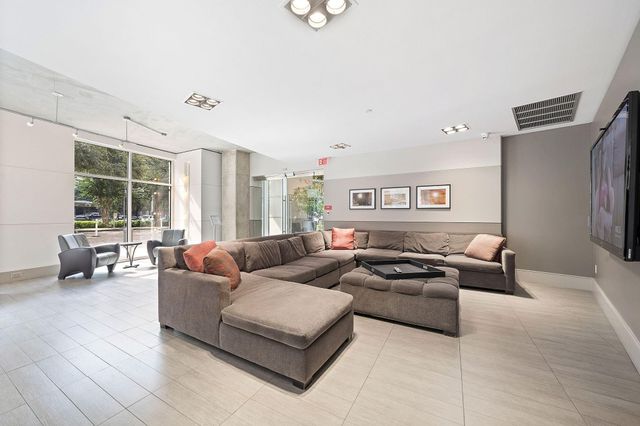 1901 Post Oak Boulevard 1508, Houston, TX 77056