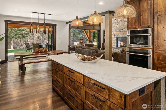 220 Breckenridge Drive, Ronald, WA 98940