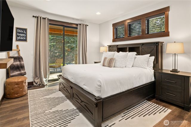 220 Breckenridge Drive, Ronald, WA 98940