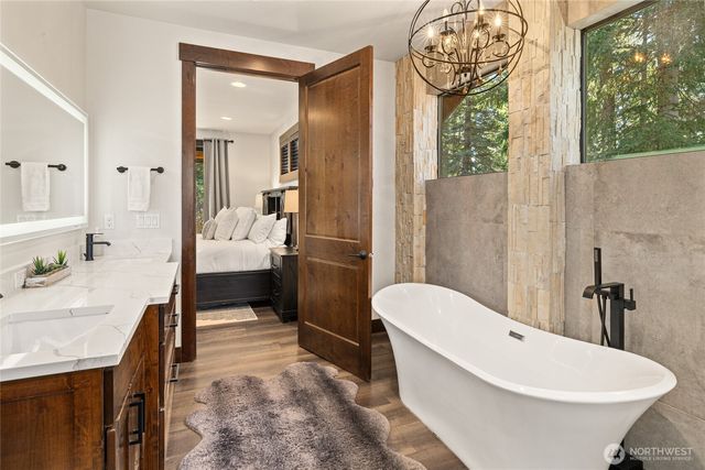 220 Breckenridge Drive, Ronald, WA 98940