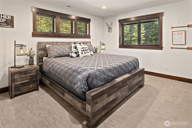 220 Breckenridge Drive, Ronald, WA 98940