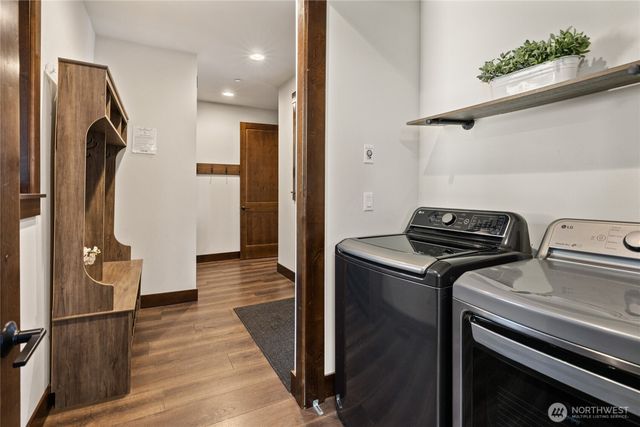 220 Breckenridge Drive, Ronald, WA 98940