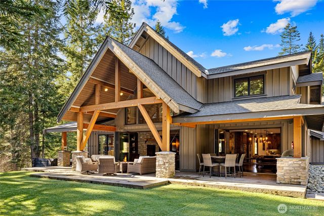 220 Breckenridge Drive, Ronald, WA 98940