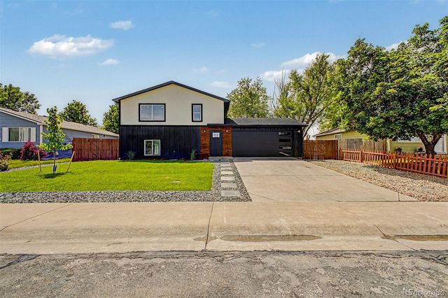 2211 Aspen Avenue, Greeley, CO 80631