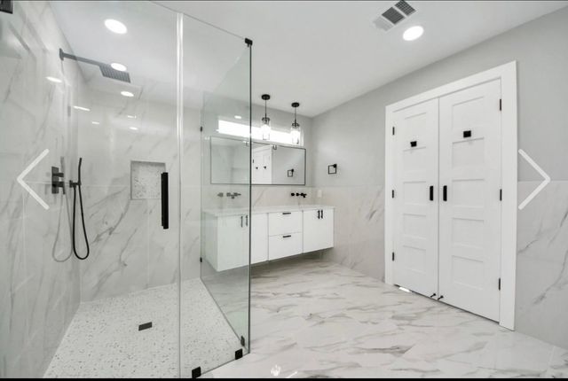 1218 Des Jardines Street, Houston, TX 77023