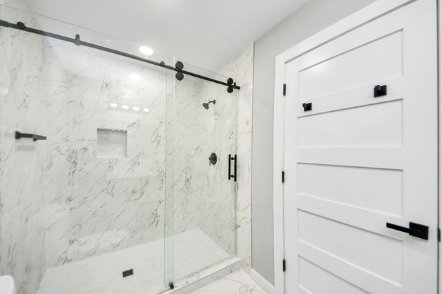 1218 Des Jardines Street, Houston, TX 77023